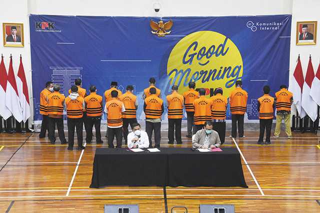 17 Tersangka