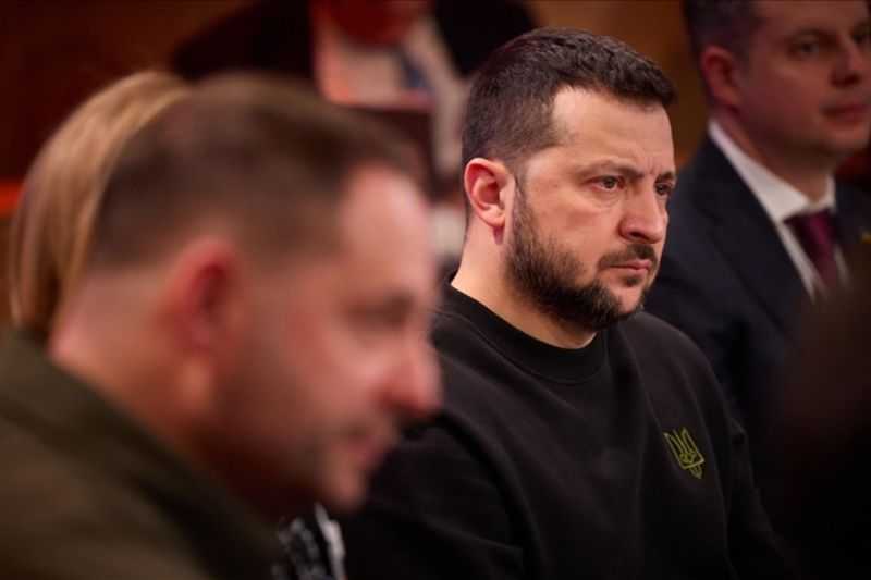 2 Tahun Perang di Ukraina, Zelenskyy Ungkap 31 Ribu Tentaranya Tewas Lawan Russia