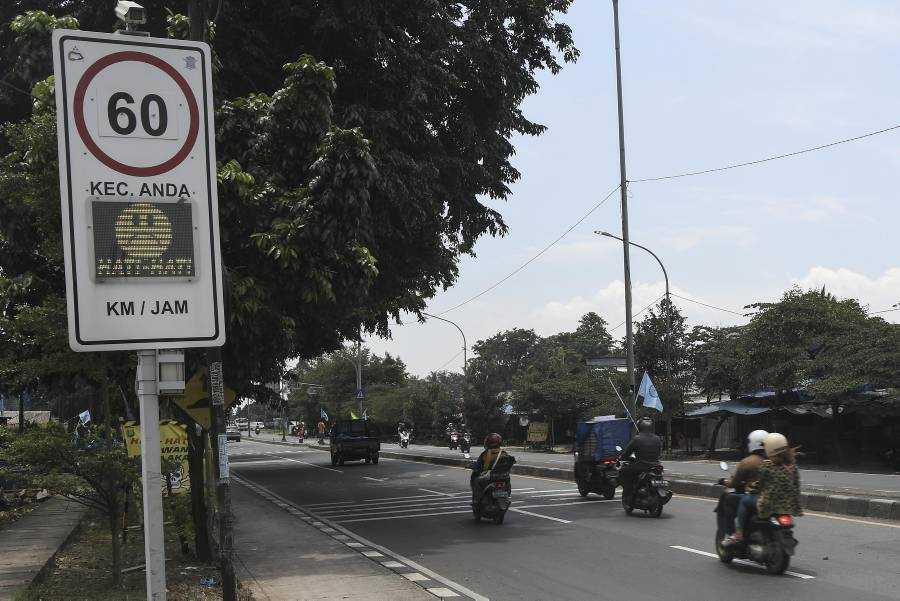 Alat Pengukur Kecepatan