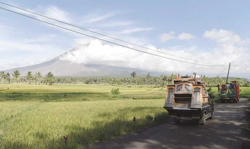 AMANKAN SEJUMLAH BARANG