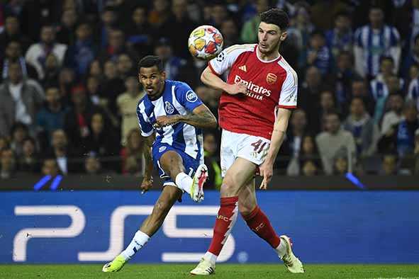 Arsenal dan Barcelona Harus Bangkit