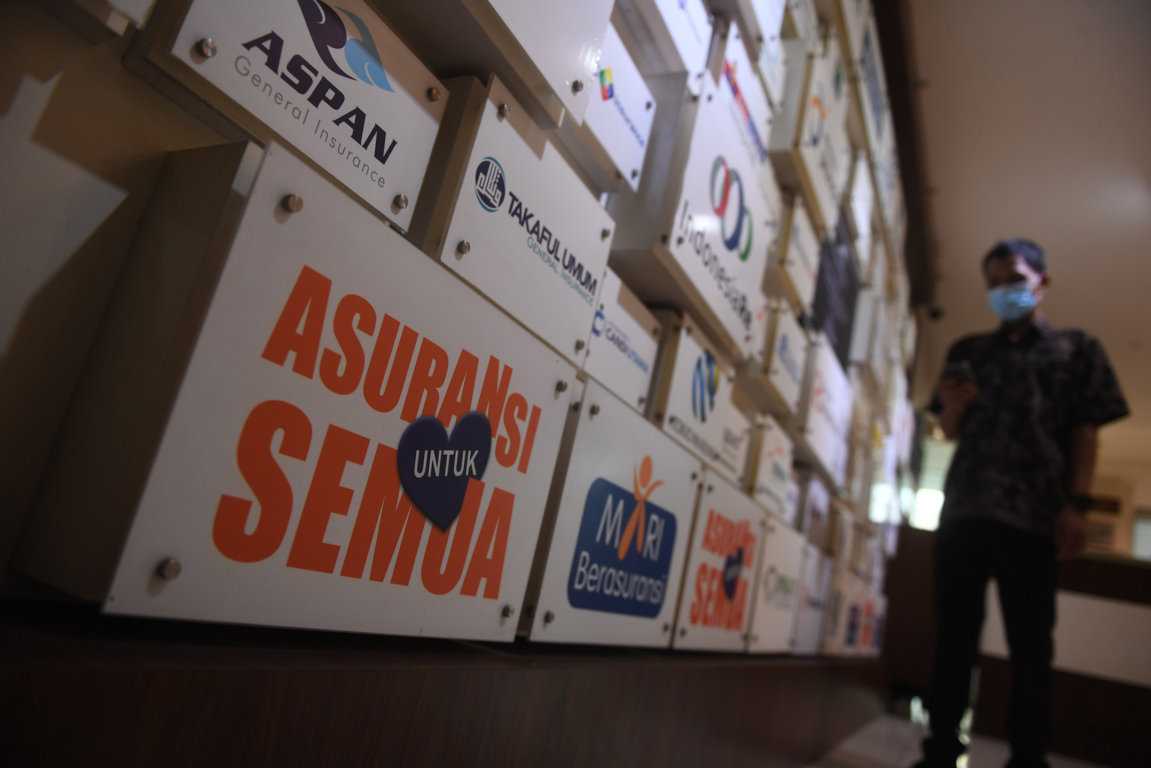 Aset Asuransi Tumbuh
