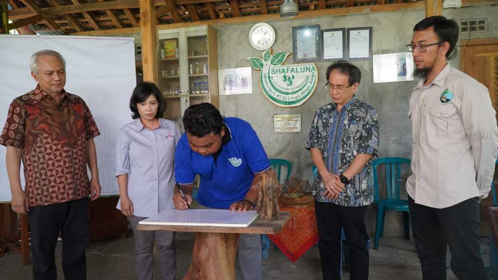 Astra melalui YDBA Bersama CV DAB Subur  Resmikan Program Pembinaan Petani Serai Wangi