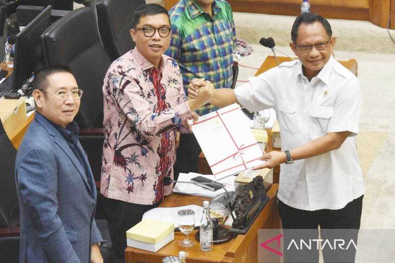 Baleg DPR Sudah Terima Surpres Revisi UU Wantimpres