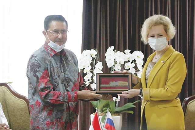 Bantuan Vaksin