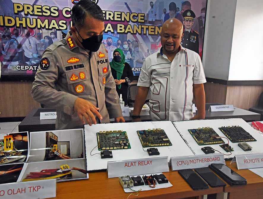 Barang Bukti Kecurangan Takaran BBM