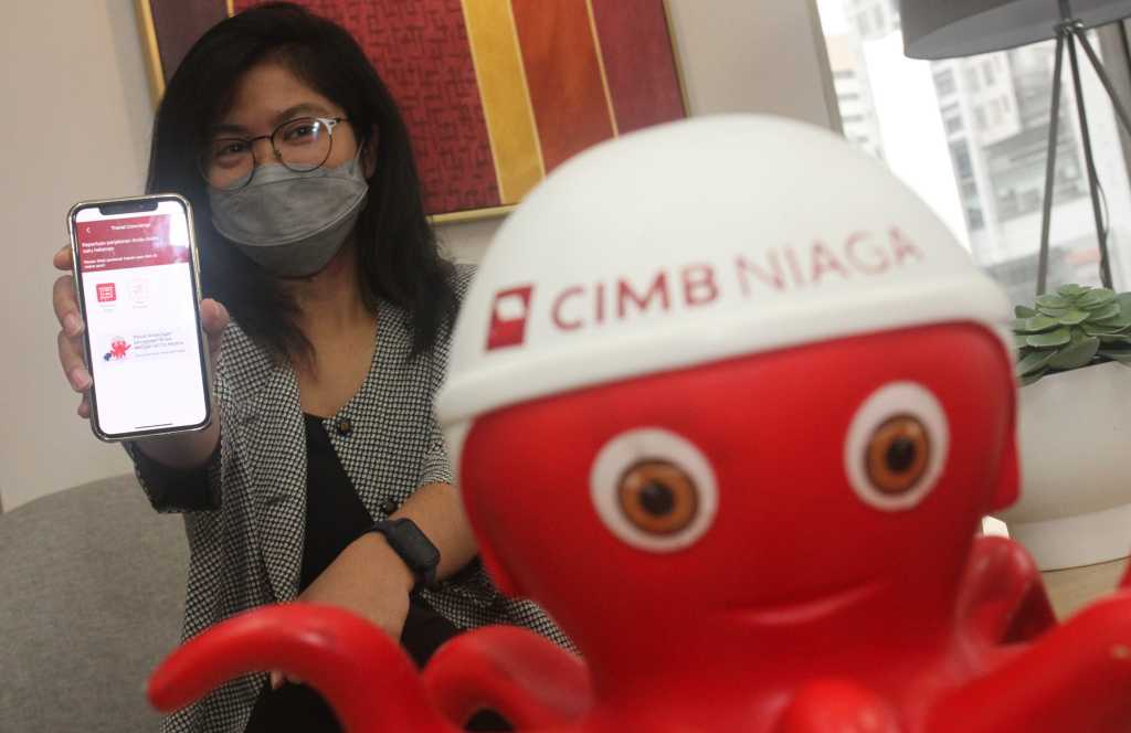 Beli Tiket Pesawat melalui Travel Concierge di OCTO Mobile