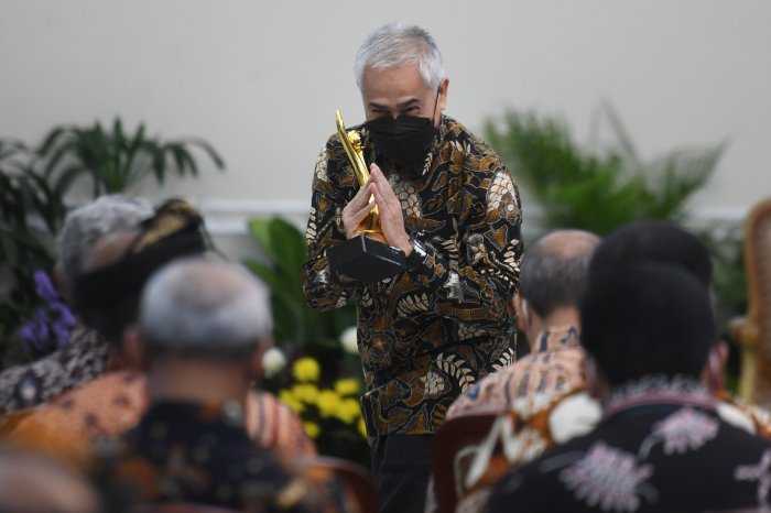 Bio Farma Raih Penghargaan Proper Kategori Emas