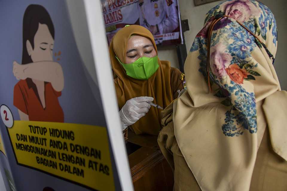 “Booster" Syarat Perjalanan bagi PNS