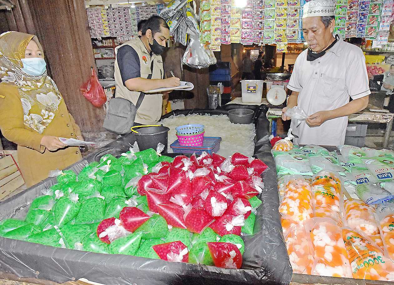 BPOM Periksa Makanan