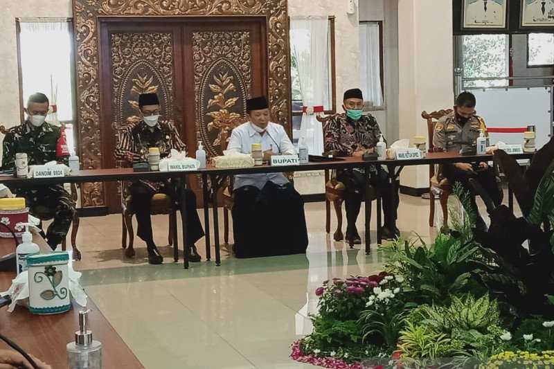 Bupati Jember Imbau Masyarakat Shalat Idul Fitri di Rumah