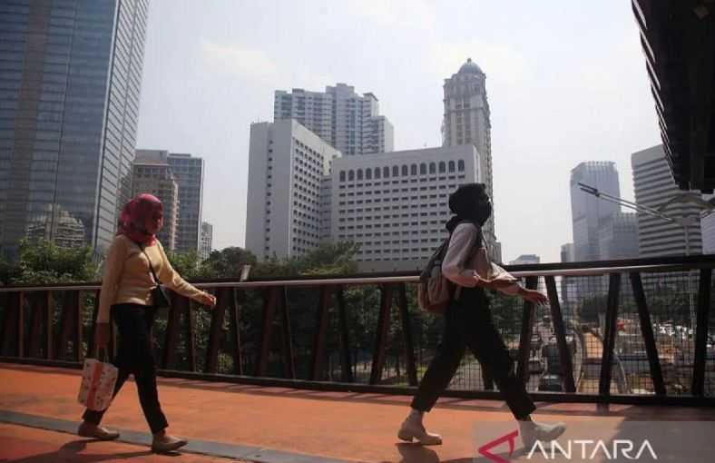 Cuaca Jaktim dan Jaksel Diprakirakan Hujan Ringan Siang Ini