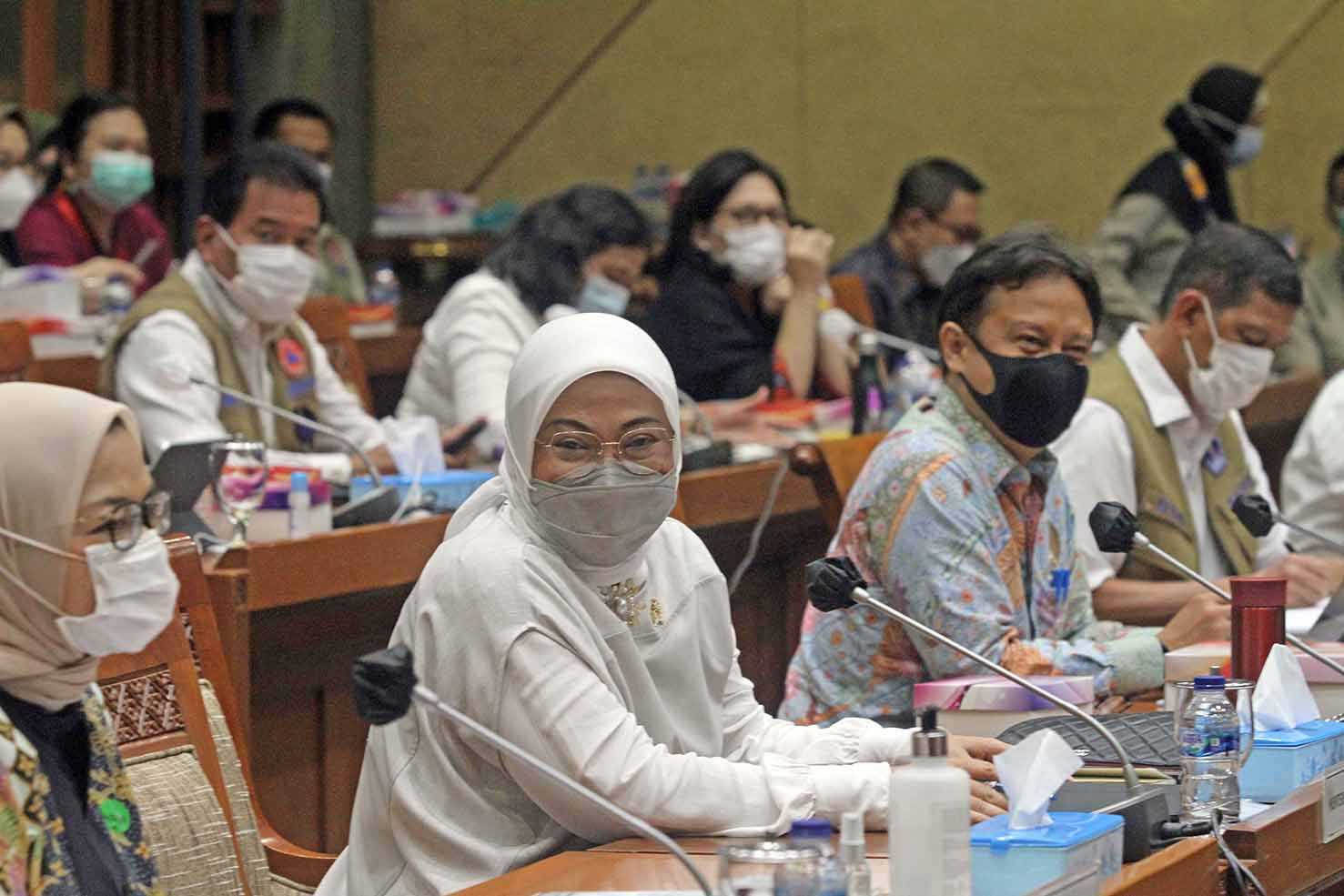 Dengar Pendapat