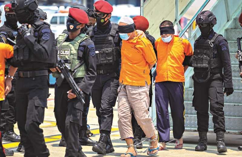 DIPINDAHKAN KE RUTAN CIKEAS