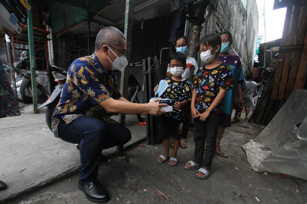 Distribusikan Masker