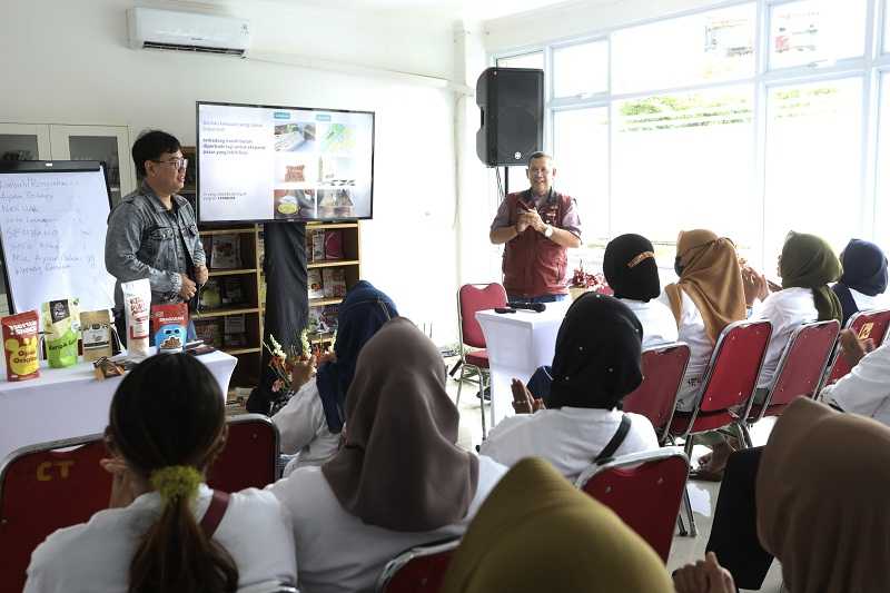 Dorong Produktivitas KPM Graduasi, Kemensos Gelar Workshop PENA