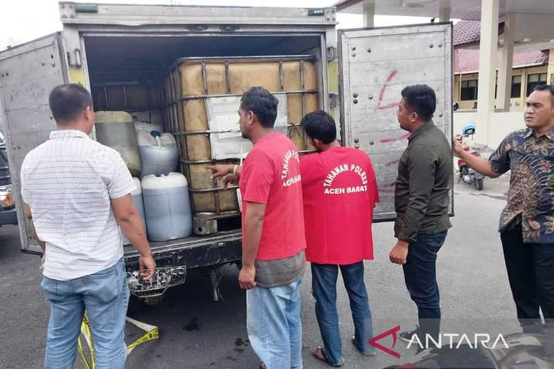 Dua Penimbun 1,5 Ton BBM Biosolar Subsidi Ditangkap