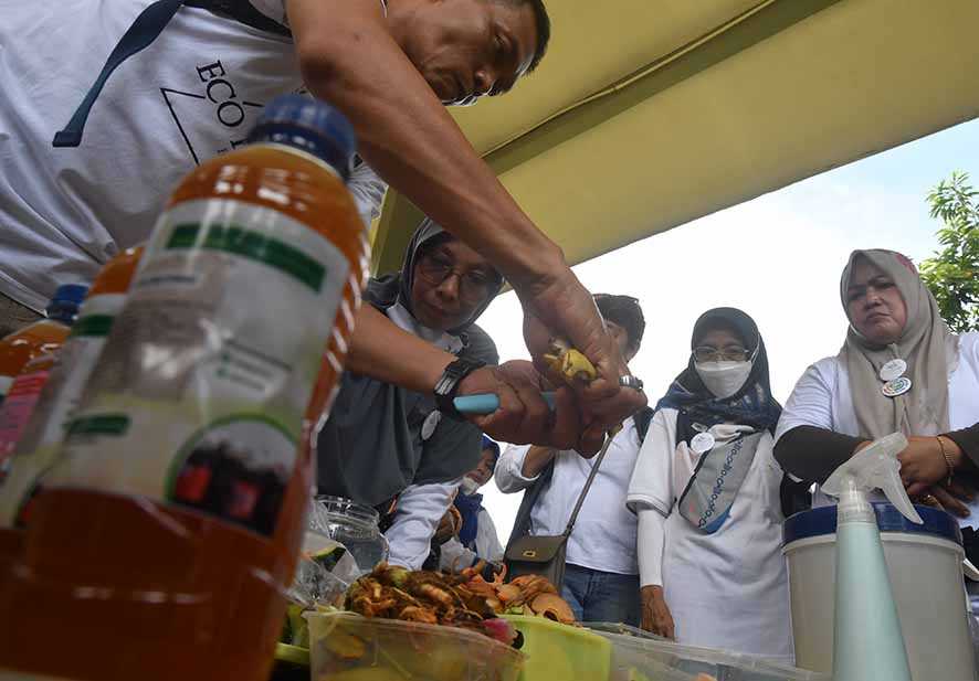 Edukasi Pembuatan Eco Enzyme
