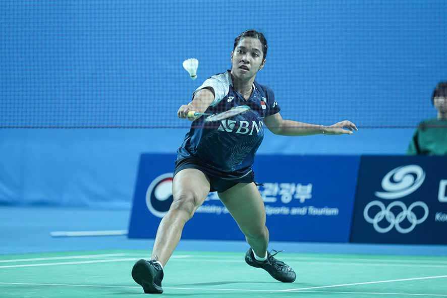 Ester Melaju ke Semifinal