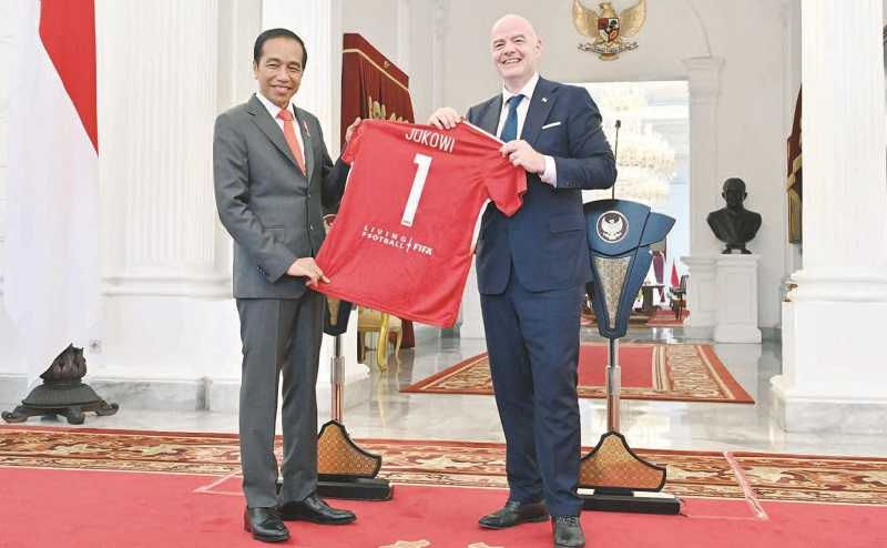 FIFA BANTU "MEREFORMASI DAN MENTRANSFORMASI" SEPAK BOLA TANAH AIR