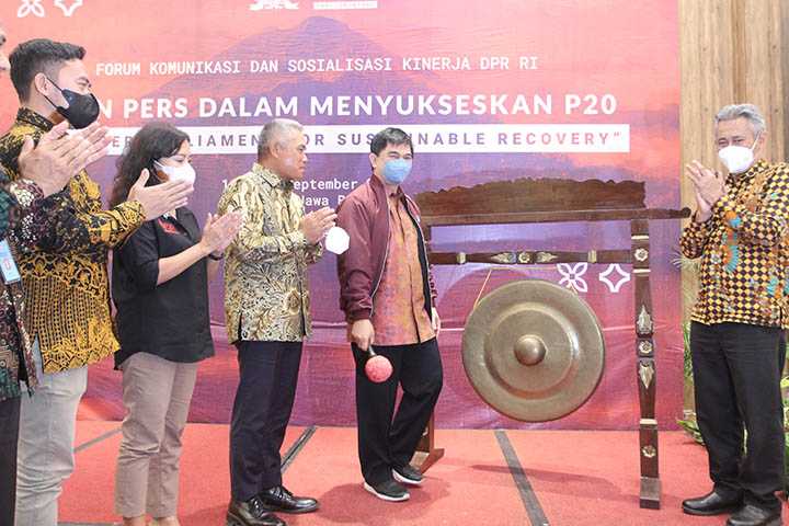 Forum Komunikasi