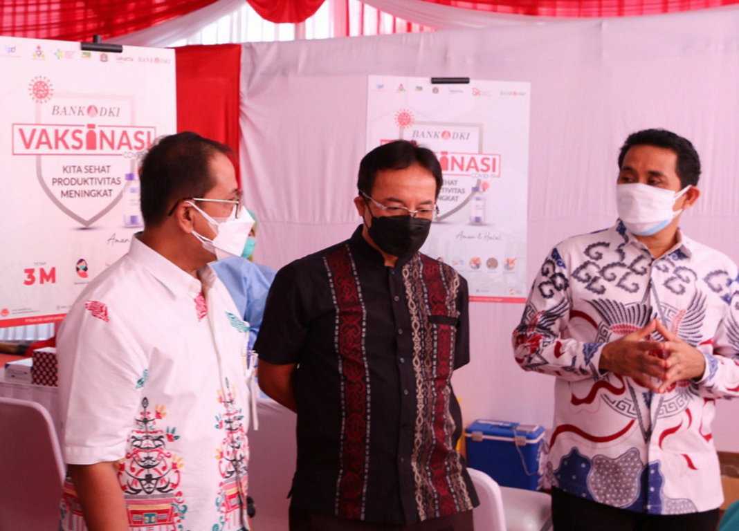 Gelar Vaksinasi