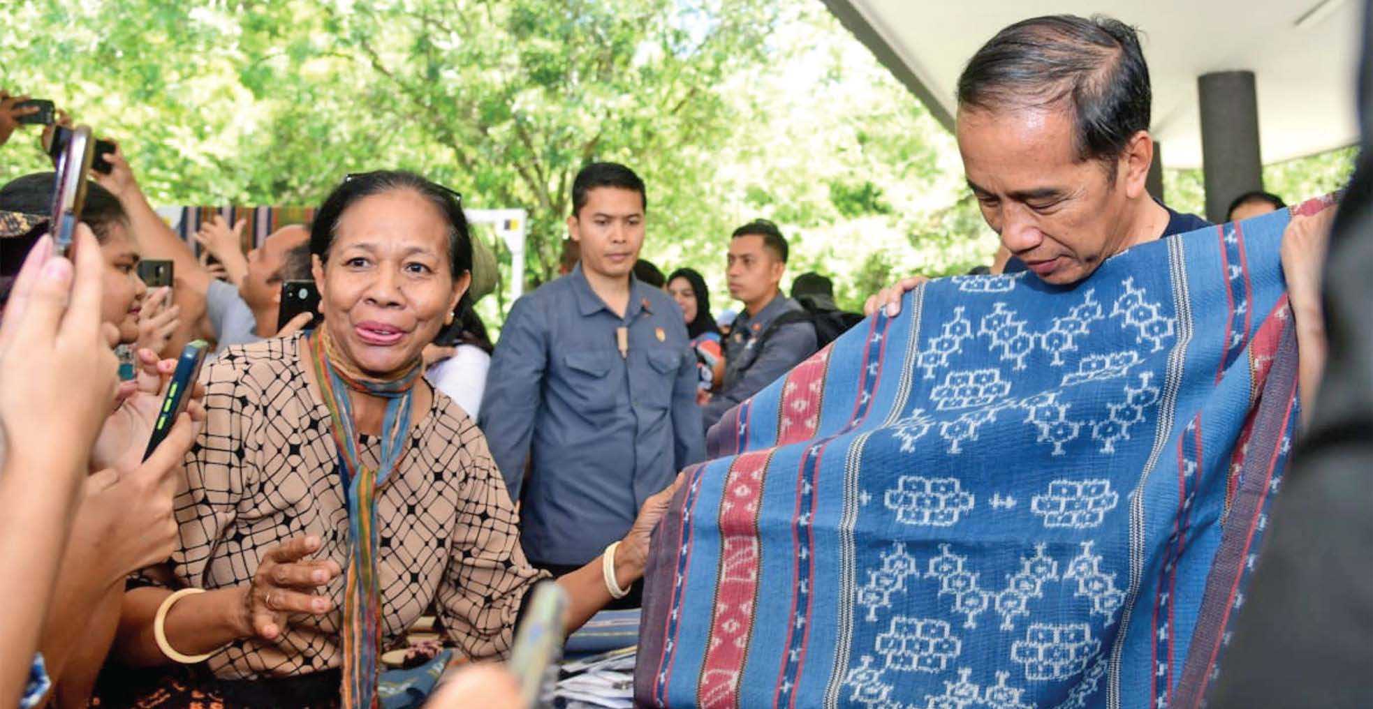 Gunakan Pewarna Alami