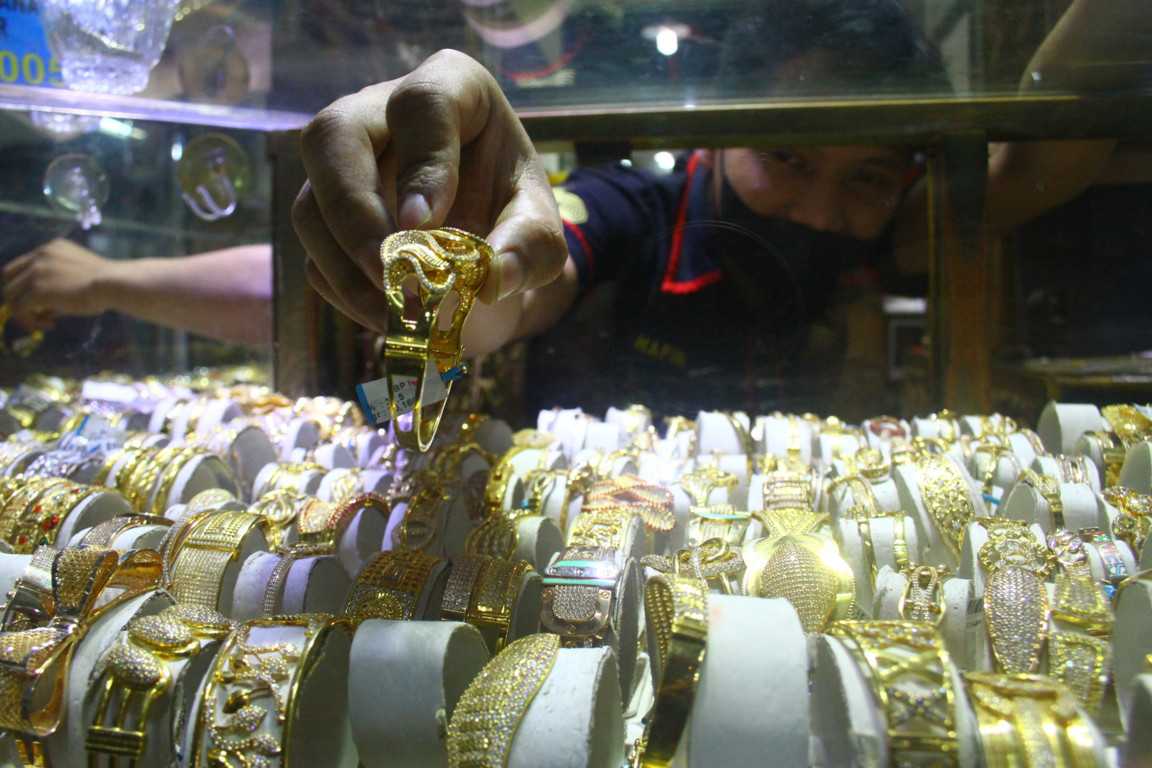 Harga Emas Naik