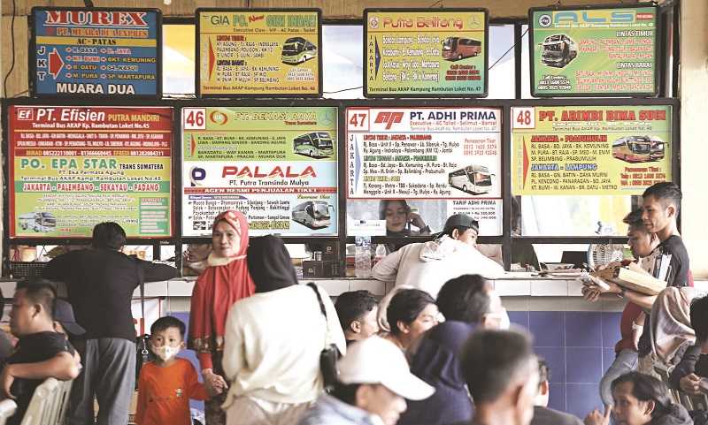 HARGA TIKET BUS NAIK 20 PERSEN