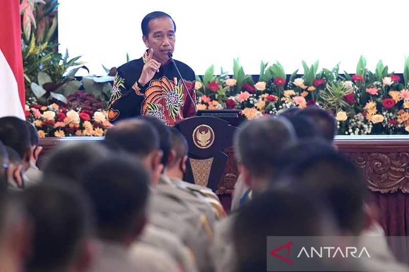 Istana Jelaskan Soal Fadil Imran Bertelpon Jelang Pengarahan Presiden