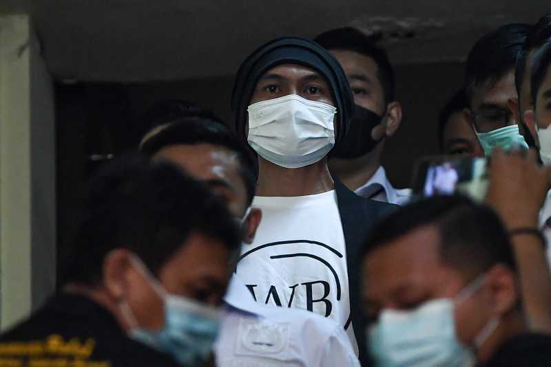 Jalani Pemeriksaan Kesehatan
