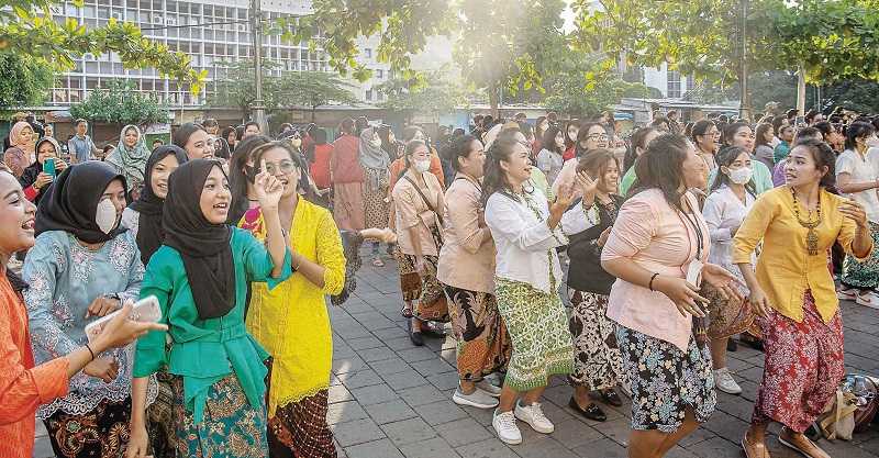 KAMPANYE PELESTARIAN KEBAYA