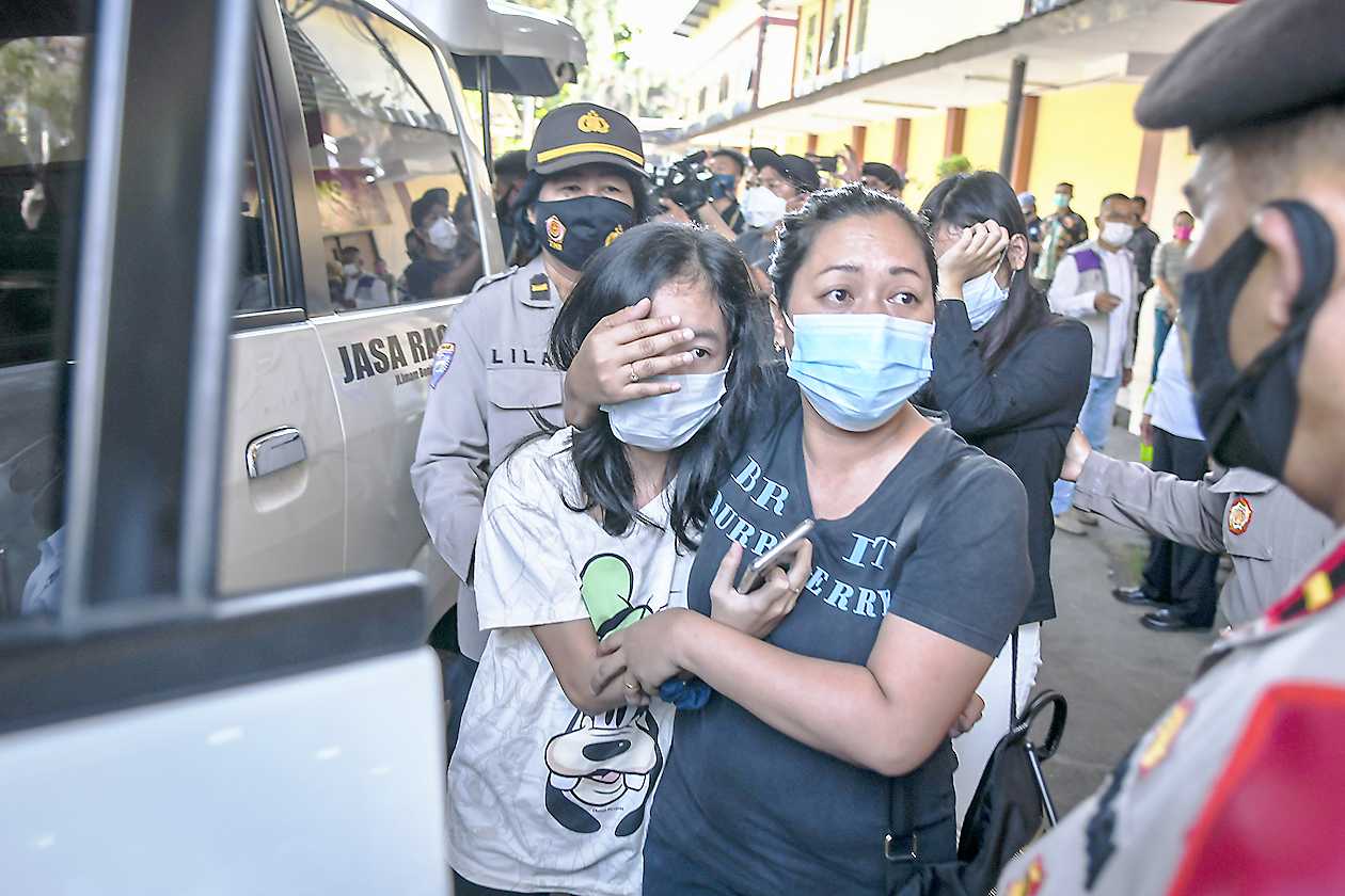 Keluarga Korban Kebakaran Lapas