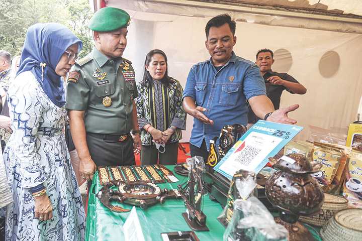 Kembangkan UMKM