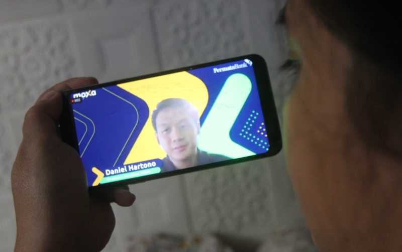 Kemudahan buka rekening lewat permata moxa