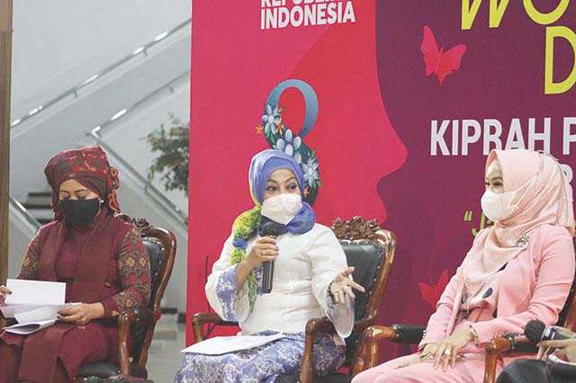 Kepemimpinan Perempuan