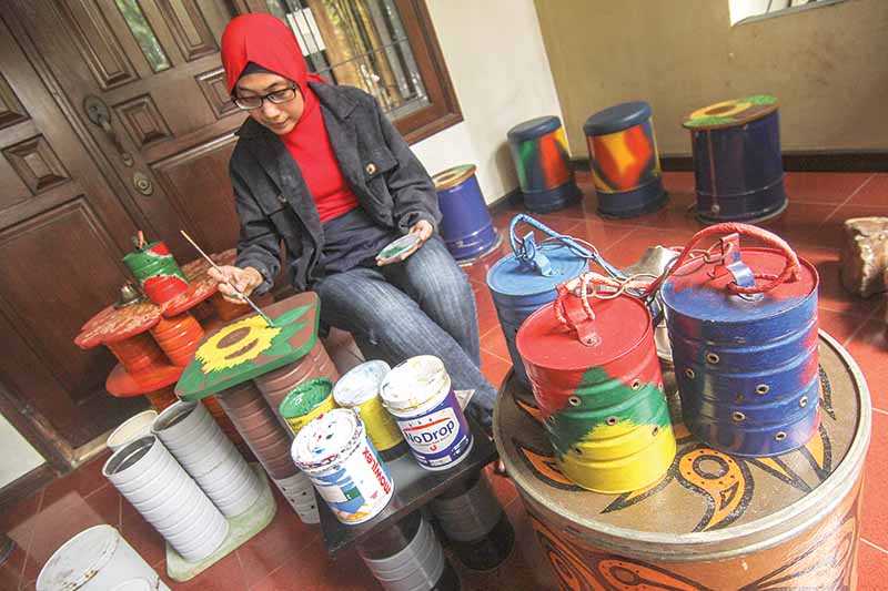 Kerajinan Lampu Gantung