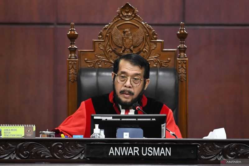 Ketua MK Anwar Usman Pimpin Sidang Putusan Batas Usia Capres-Cawapres