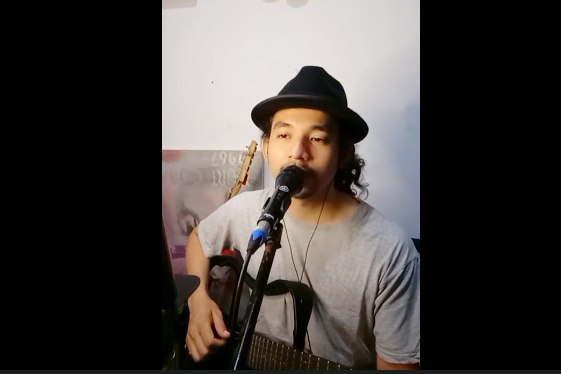 Kisah Inspiratif Pria yang Gagal di AFI dan X-Factor tapi Kini Sukses Bangun Karir Menyanyi Lewat Live Stream
