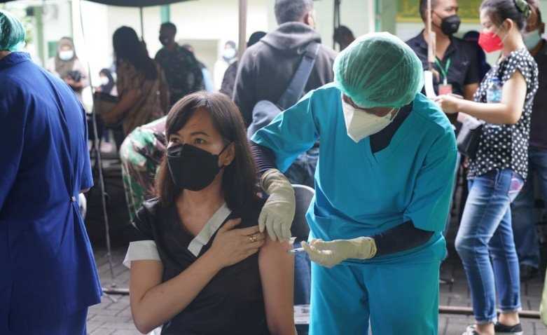 Kodam XIII Merdeka Gelar "Serbuan Vaksinasi"