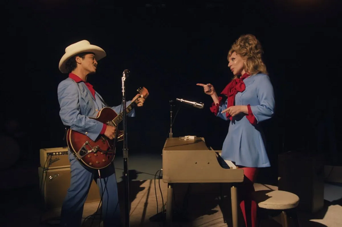 Lady Gaga dan Bruno Mars Rilis Lagu Baru Berjudul "Die With a Smile"