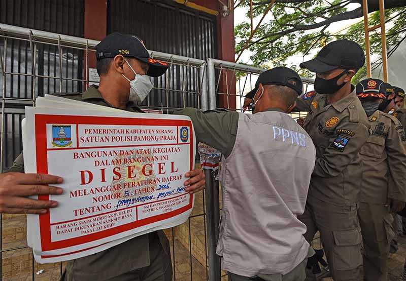 Langgar Prokes