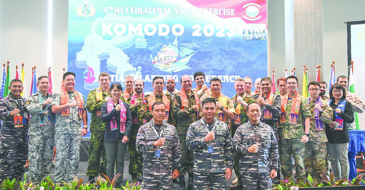 Latihan AL Internasional