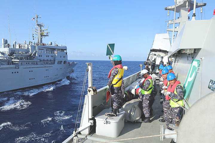 Latihan Bersama Tentara Laut Malaysia