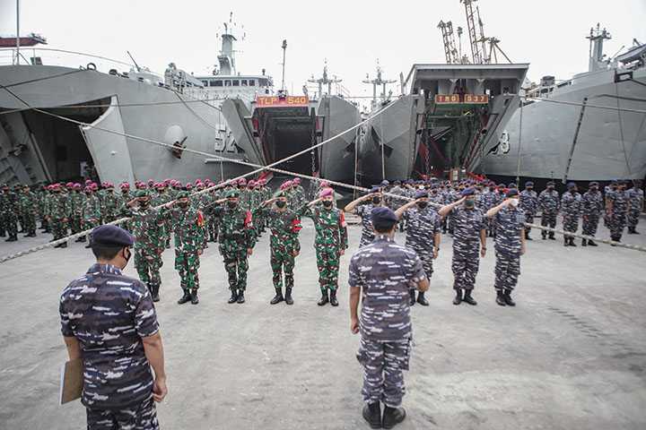 Latihan TNI AL
