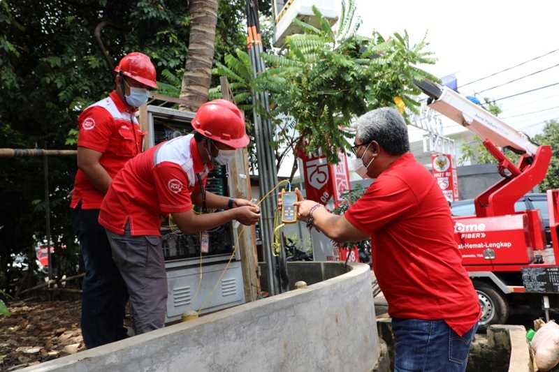 Layanan Komunikasi