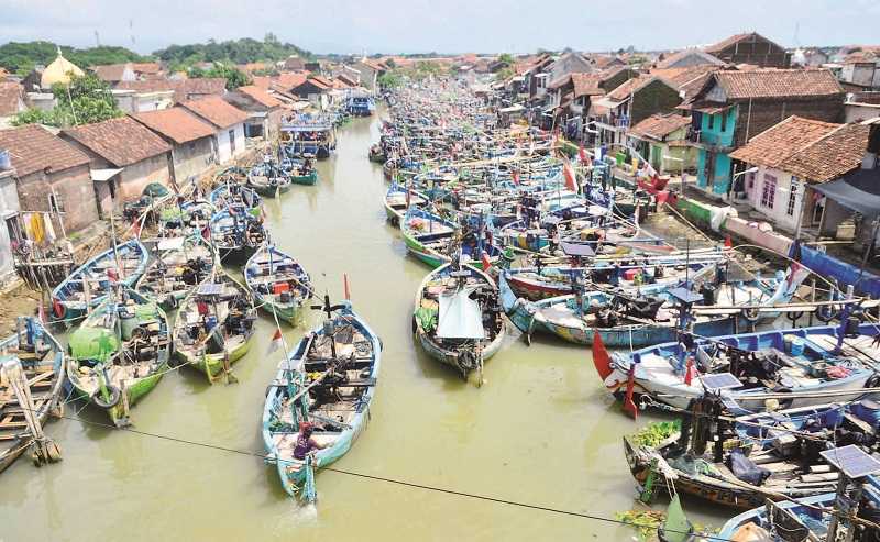 LIBUR MELAUT AKIBAT CUACA BURUK