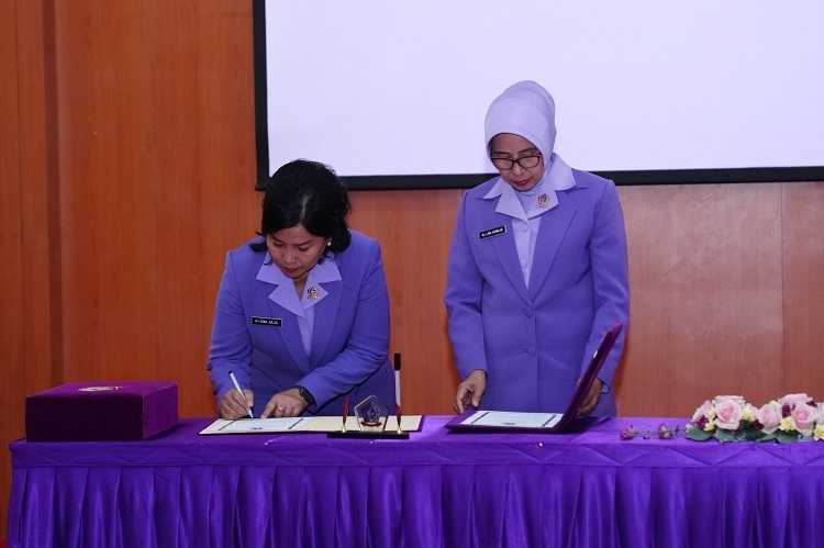 Lima Jabatan Ketua IKKT Diserahterimakan