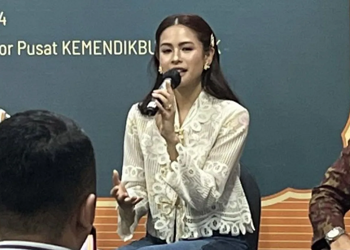 Maudy Ayunda Memulai Debut sebagai Produser Film Ki Hadjar Dewantara