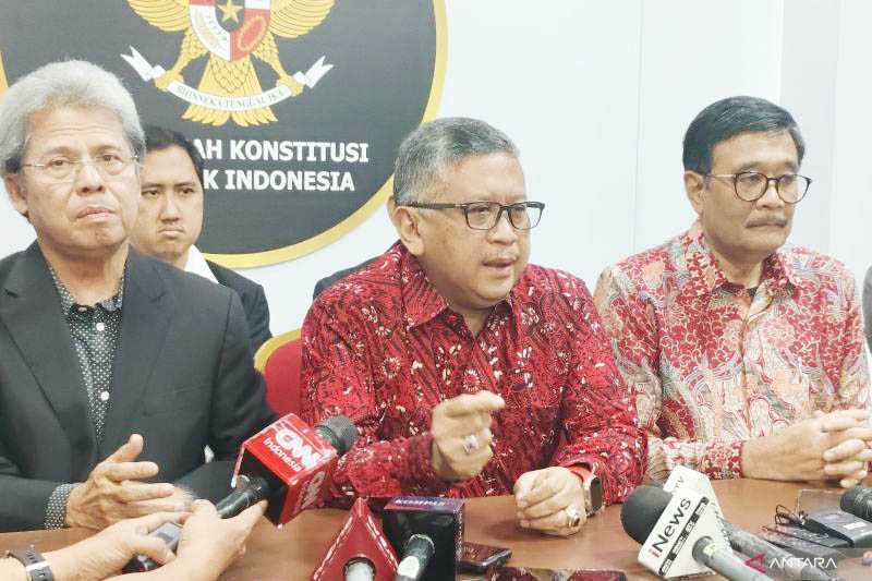 Megawati Sampaikan Surat "Amicus Curiae" ke MK